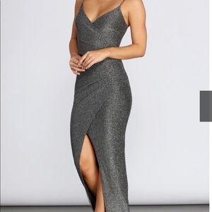 GOLD evening windsor dress ✨